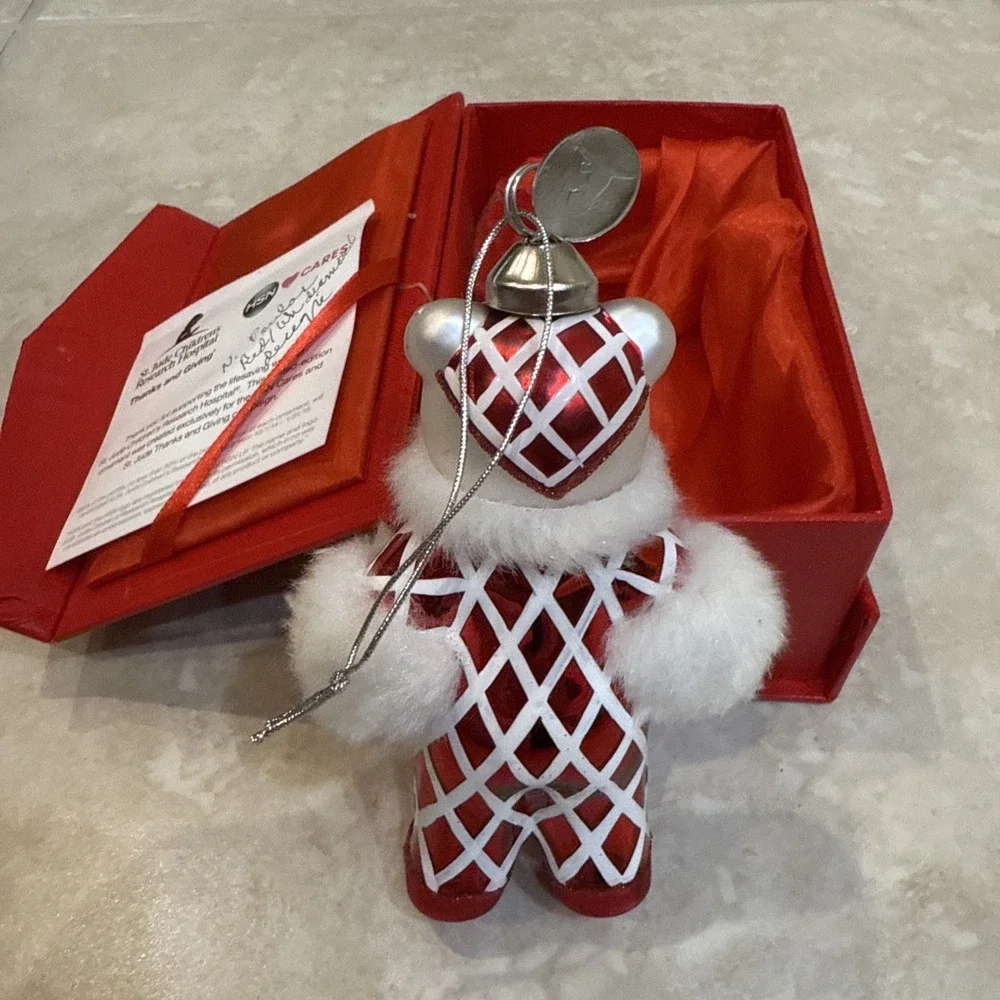 2014 St Jude Limited‎ Swarovski Elements Red White Bear Signed 320/400 & Box
